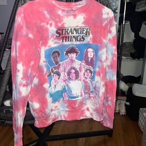 STRANGER THINGS CREWNECK